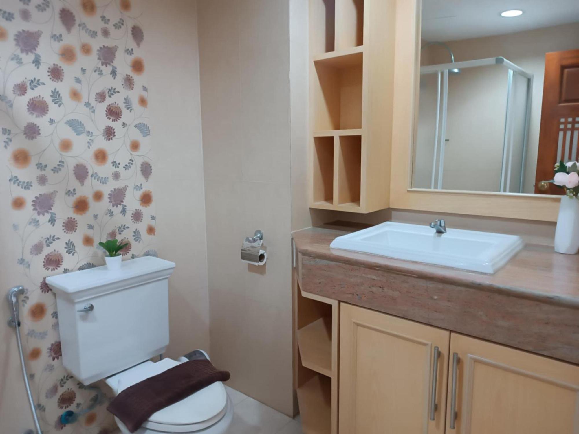 Baan Klang Apartment
